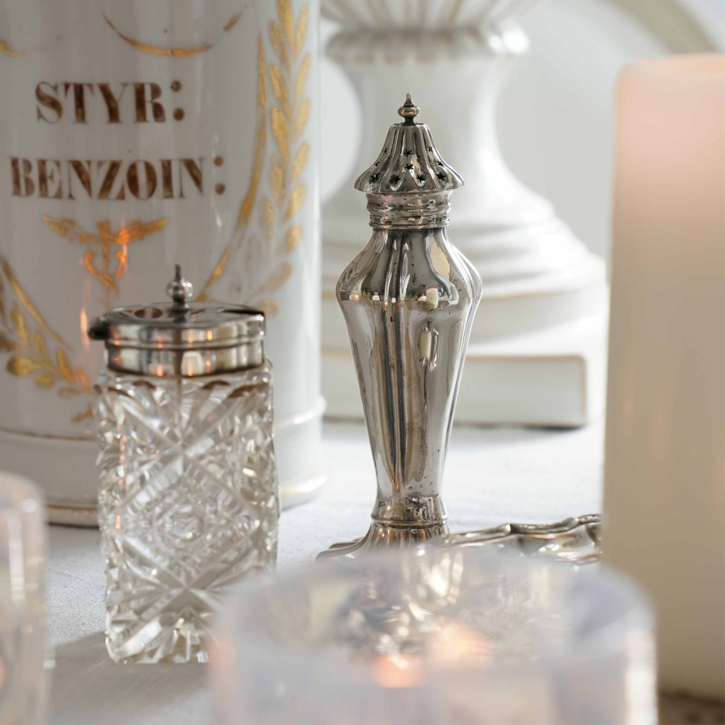 English antique silver-plated salt shaker