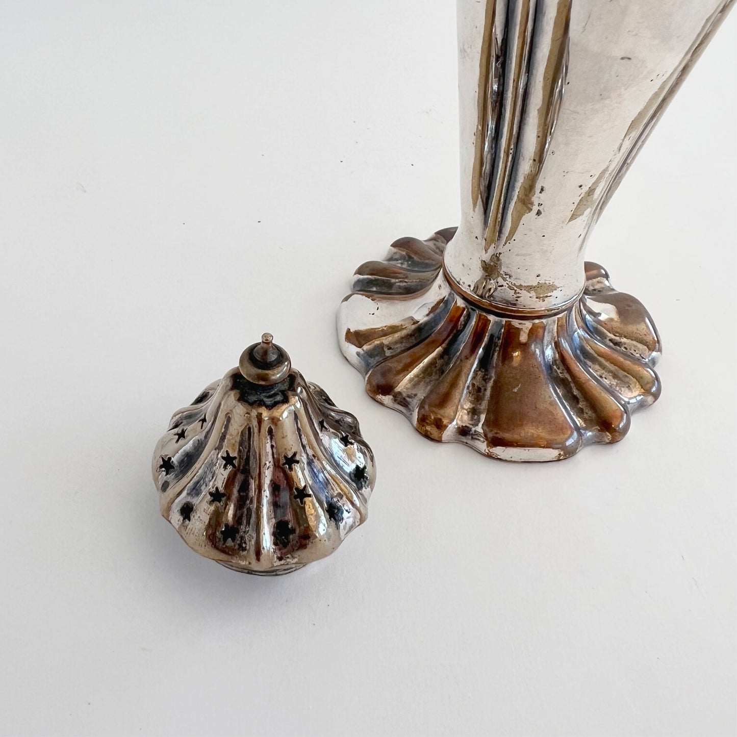 English antique silver-plated salt shaker