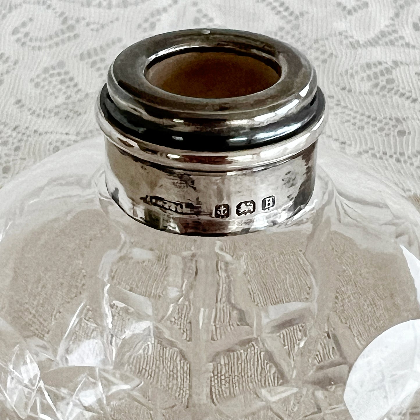 Antique English Crystal Perfume Bottle With Silver-Plated Lid