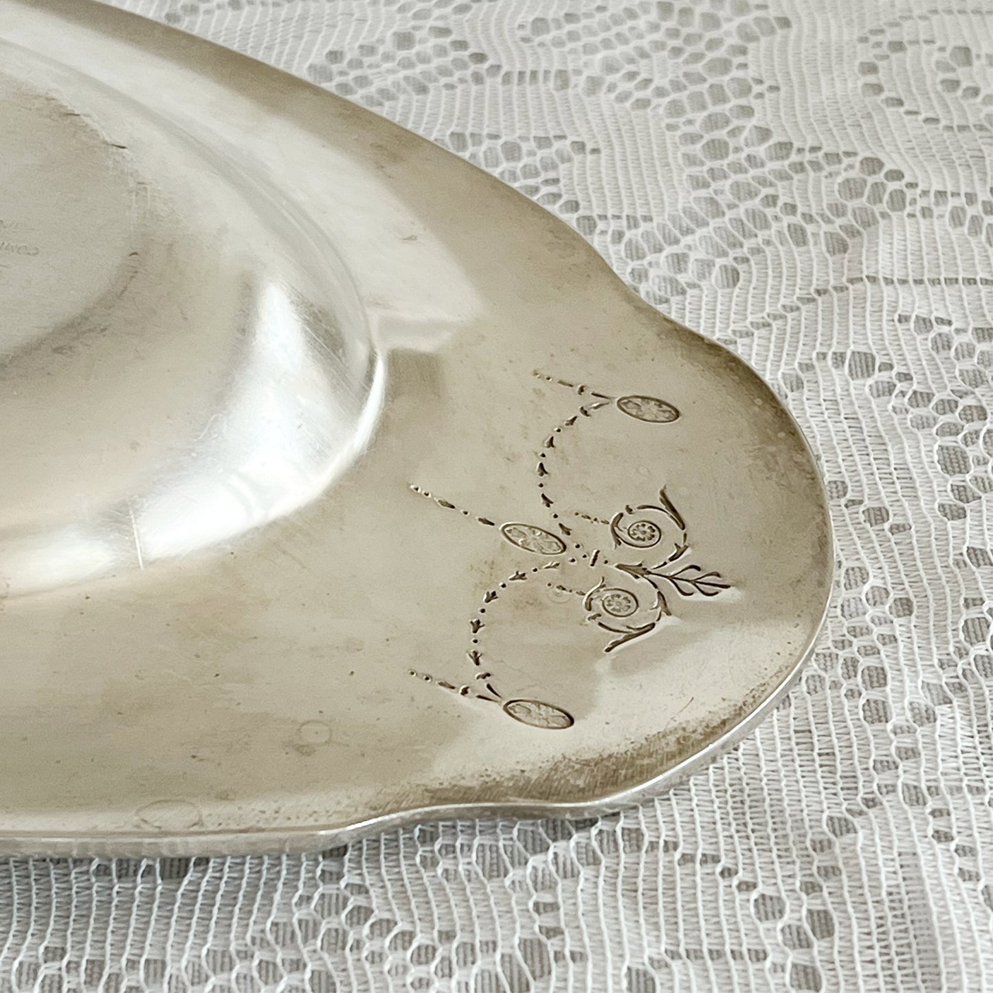 Antique Oneida Silver-Plated Serving Tray