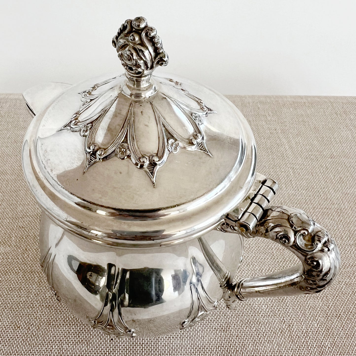 Antique Silver Co. New Amsterdam Silver Plate Creamer