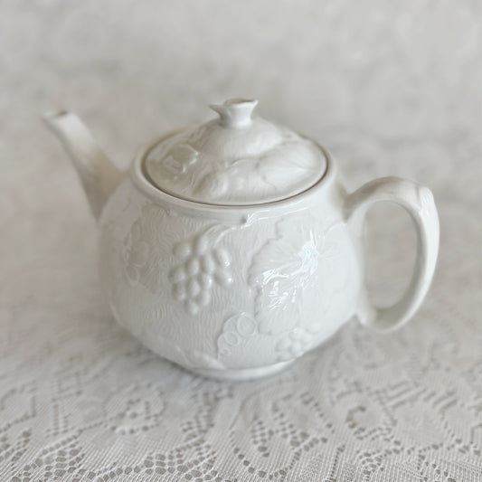 Vintage Burgess & Leigh Strawberry and Grape Leaf Davenport Teapot with Lid