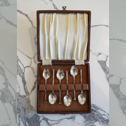 English antique silver-plated spoons in box, set of 6