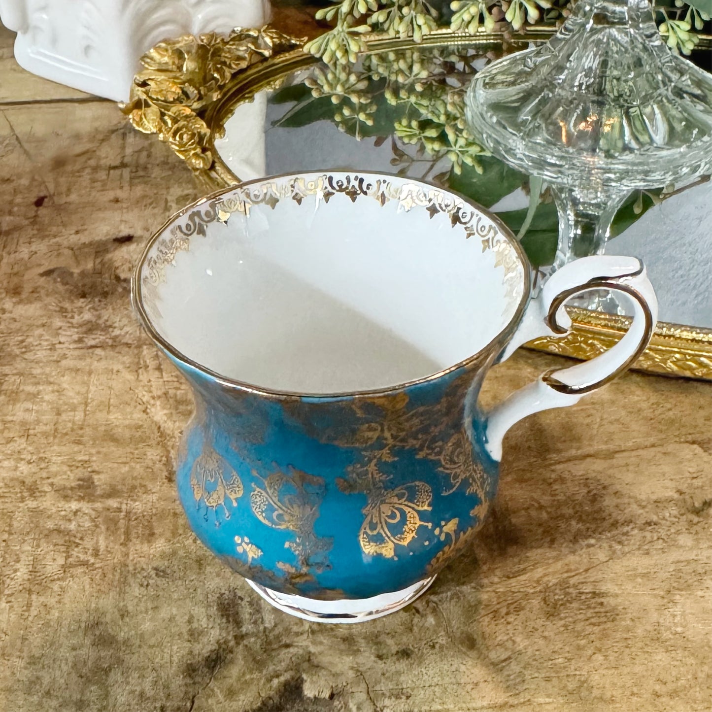 Vintage Elizabethan Bone China Petite Footed Cup